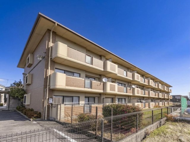 建物外観　南向き、眺望良好です