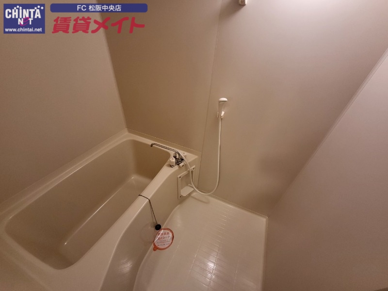 バス・シャワールーム　同型参考写真