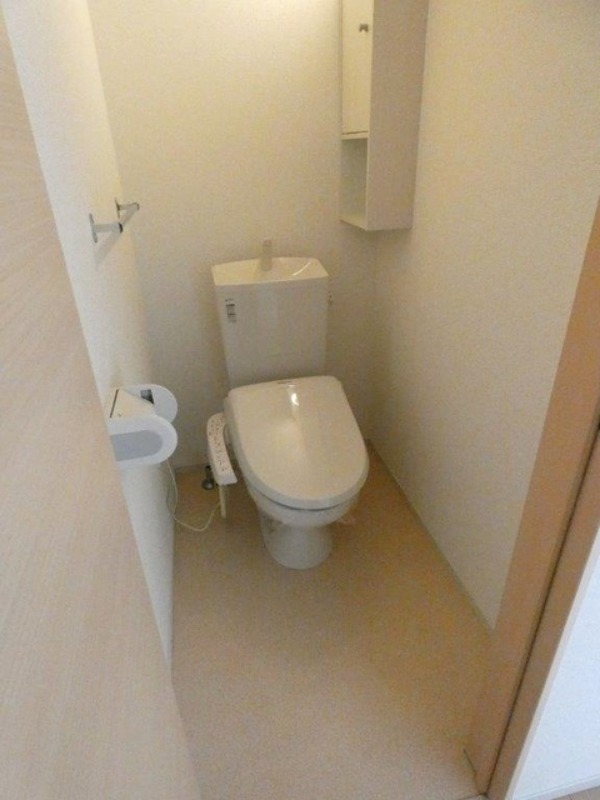 トイレ　図面と現状に相違がある場合には現状を優先