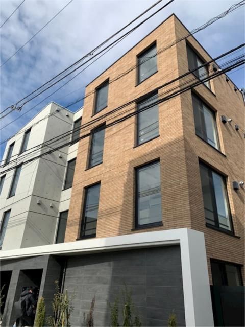 建物外観　駅徒歩５分・築浅のデザイナーズのオシャレな物件！