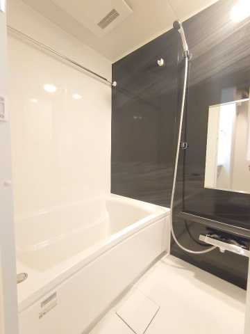 バス・シャワールーム　別部屋参考写真