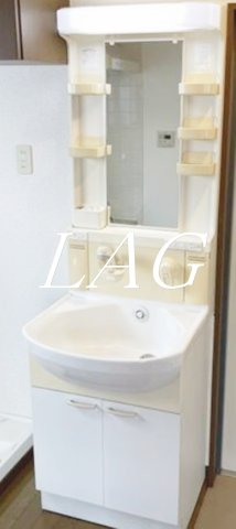 洗面設備　洗面台です。
