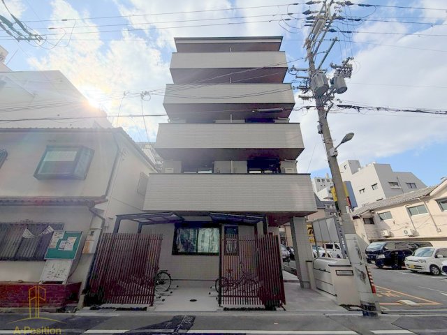 建物外観　ソレイユ上汐