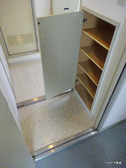 収納　収納付き