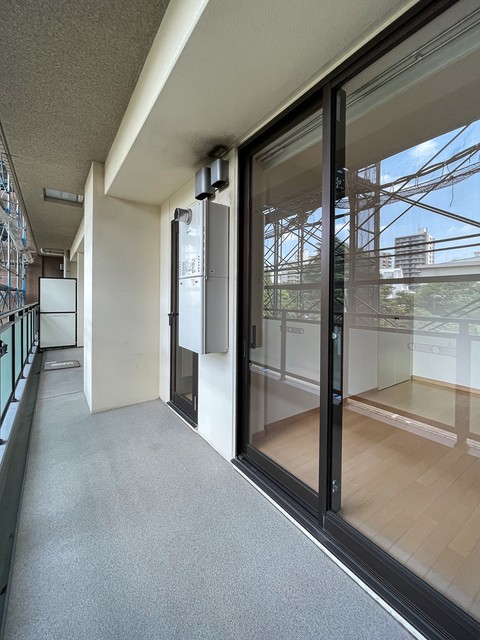 バルコニー　※写真は同タイプ住戸です。