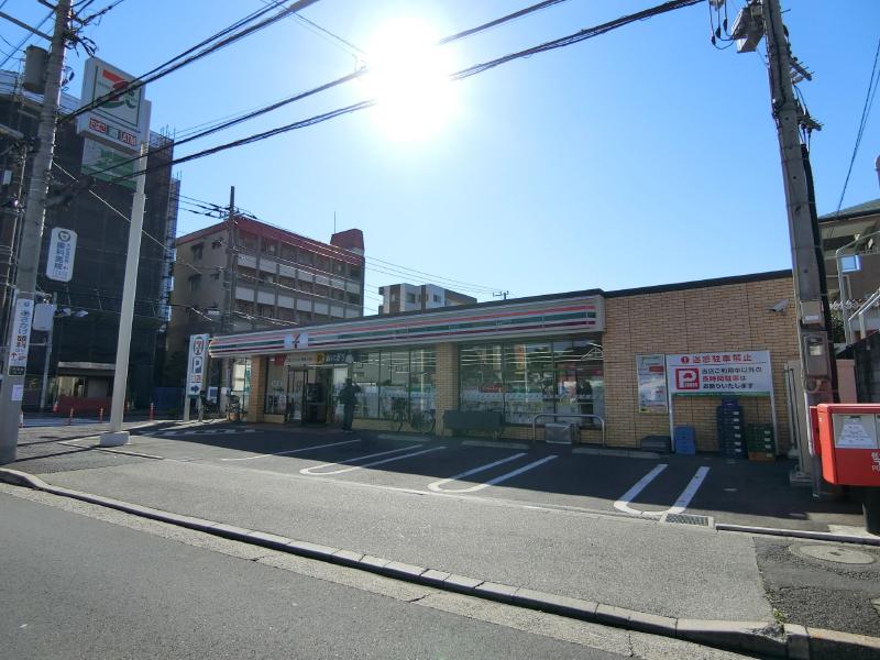 コンビニ　セブンイレブン 足立大谷田店（コンビニ）まで250m