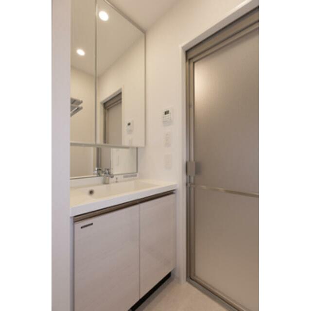 洗面設備　※写真は同タイプ住戸です。