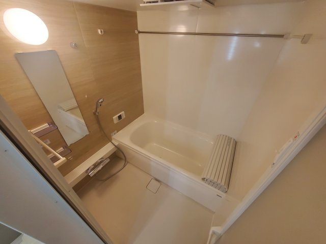 バス・シャワールーム　日々の疲れを癒すお風呂付です
