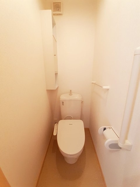 トイレ　図面と現状に相違がある場合には現状を優先