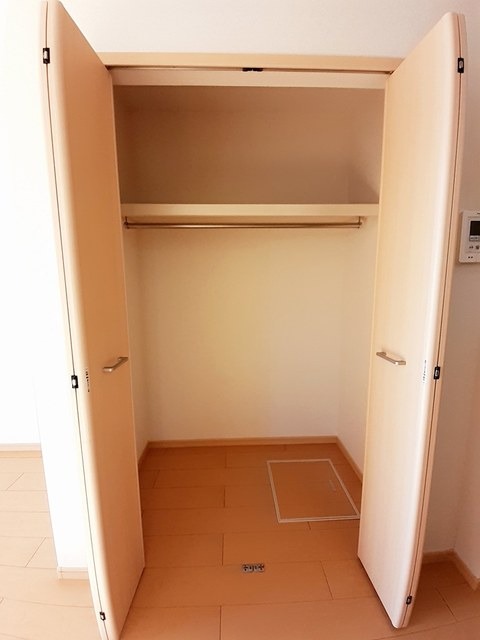 収納　図面と現状に相違がある場合には現状を優先