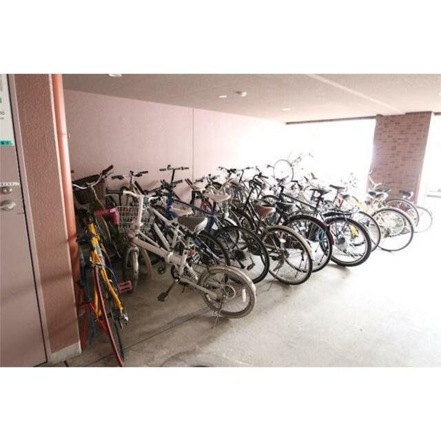 駐車場　駐輪場