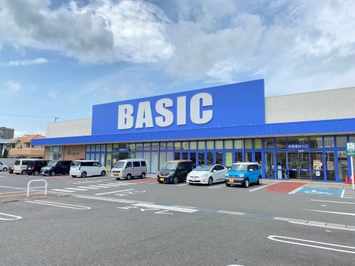 スーパー　ベーシック一身田店（スーパー）まで1048m