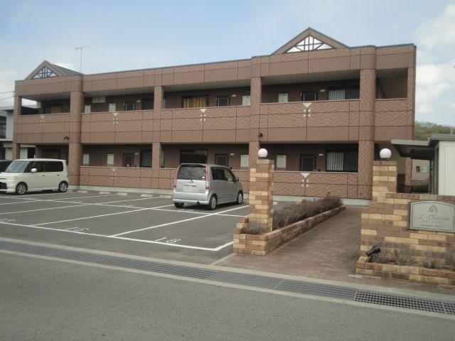 その他共有部分　外観写真（昼）