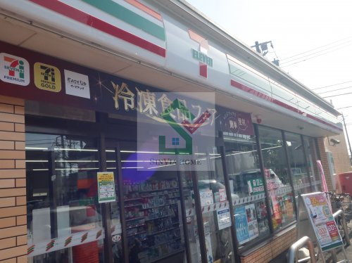 コンビニ　セブンイレブン東所沢駅前店（コンビニ）まで746m