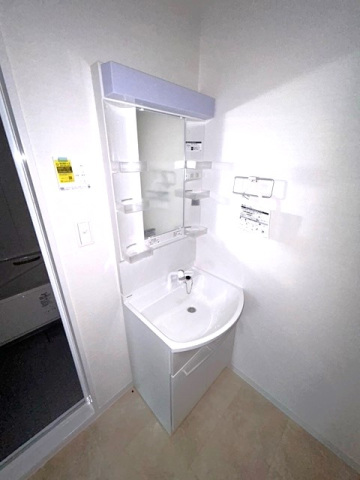 洗面設備　※別部屋参考写真です
