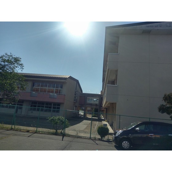 小学校　盛岡市立山岸小学校（小学校）まで659m