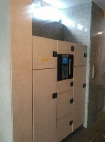ロビー　セントアミール南久宝寺　宅配ＢＯＸ