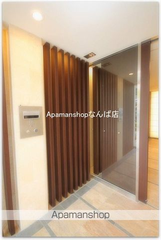 地下鉄御堂筋線 本町駅 徒歩11分 14階建 築9年の外観写真