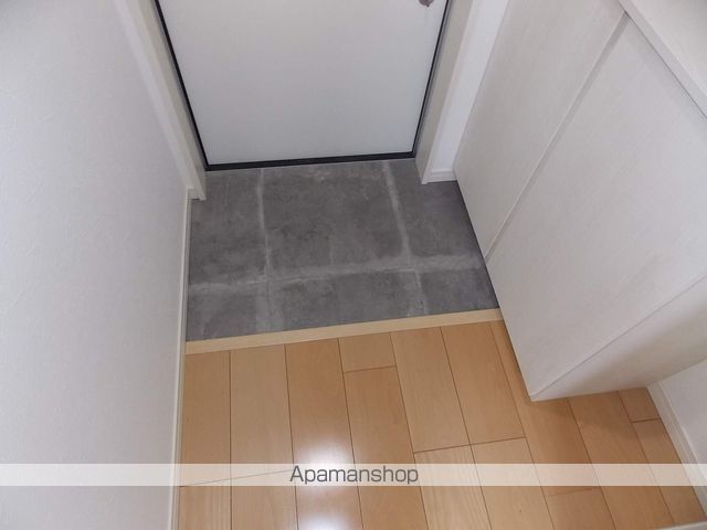 Azur江南の玄関写真