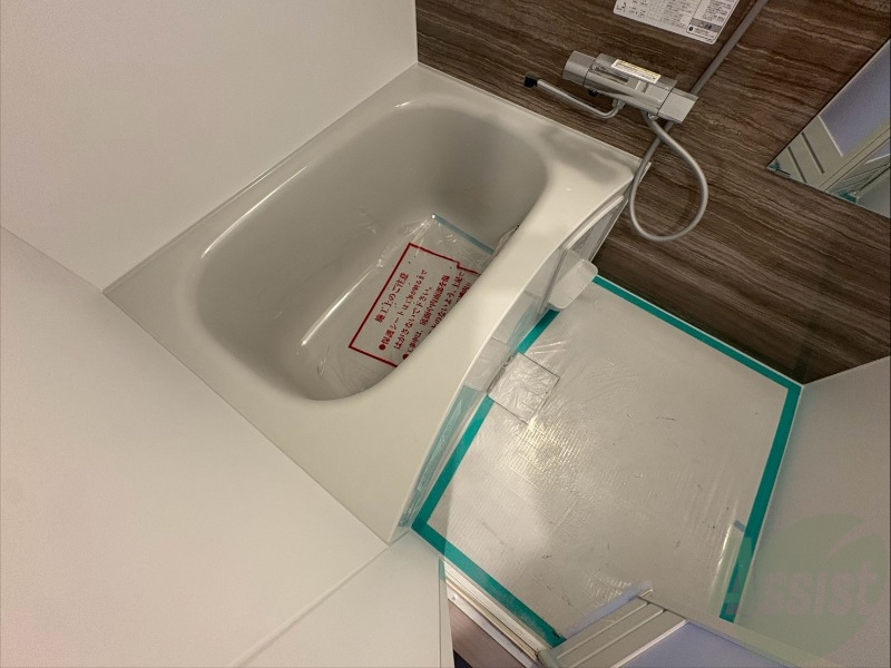 バス・シャワールーム　お風呂になります。一日の疲れを癒してくださいね。