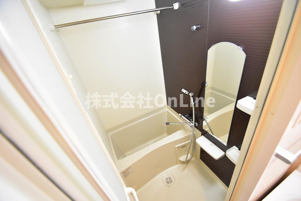 近鉄大阪線 布施駅 徒歩6分 14階建 築8年の風呂写真