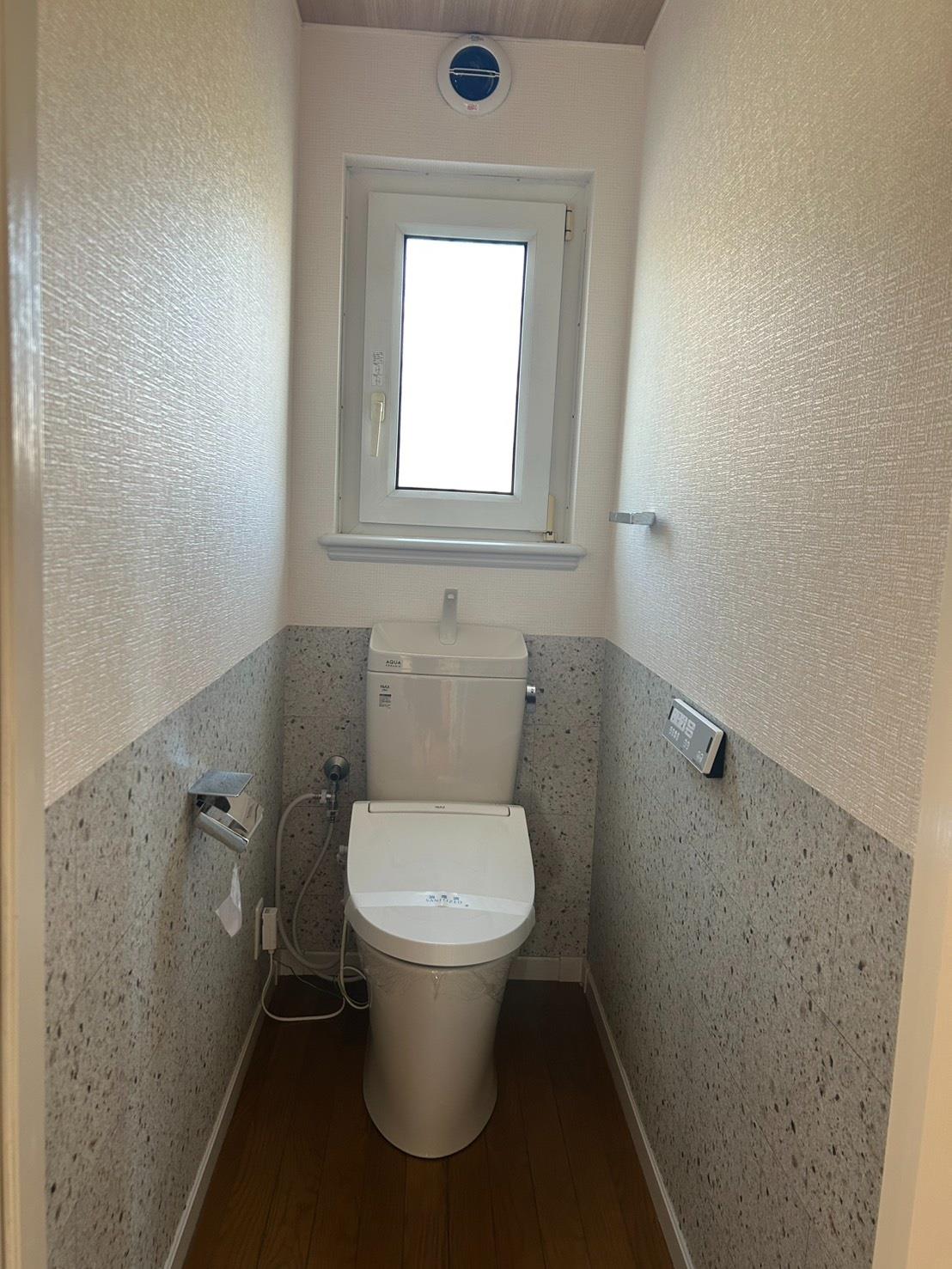 下豊岡町一戸建のトイレ写真