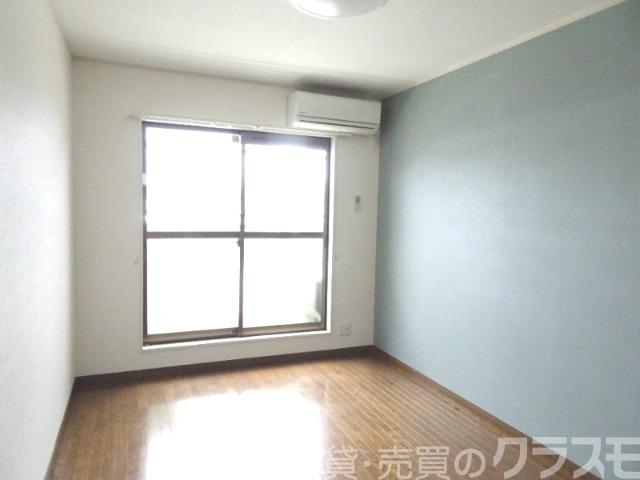 居室・リビング　明るいお部屋です♪