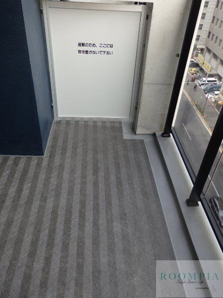 バルコニー　バルコニー