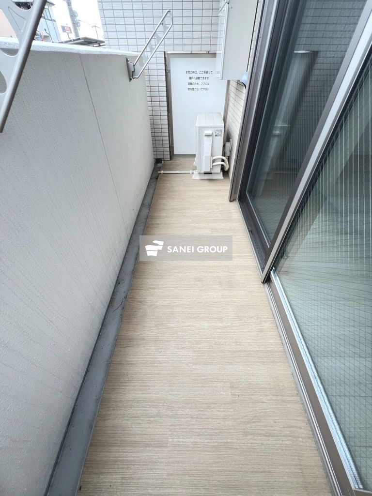 バルコニー