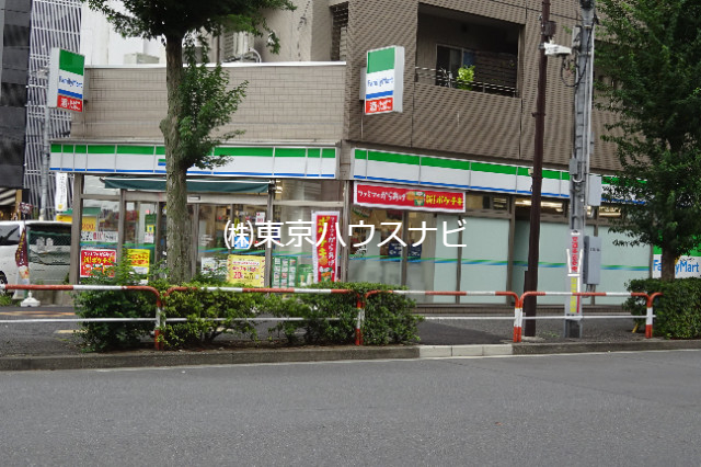 コンビニ　ファミリーマート東池袋二丁目店（コンビニ）まで375m