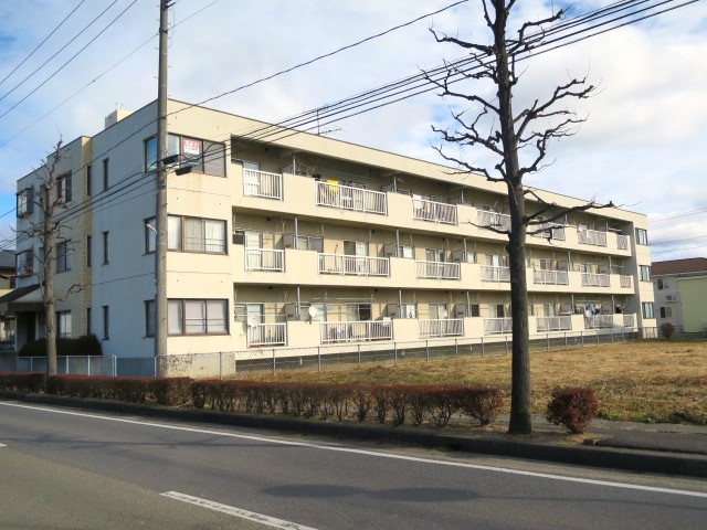 影山第二マンションの建物外観