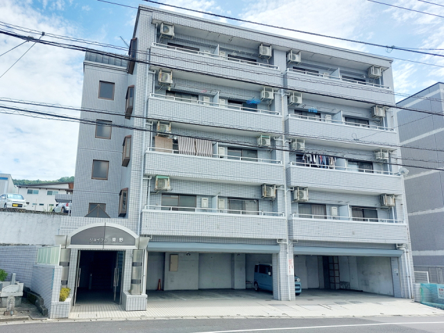 【ジョイフル東野の建物外観】