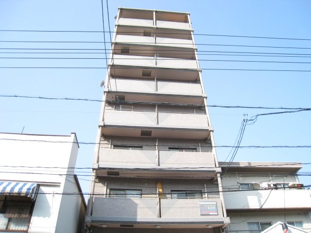 広島市南区宇品御幸のマンションの建物外観