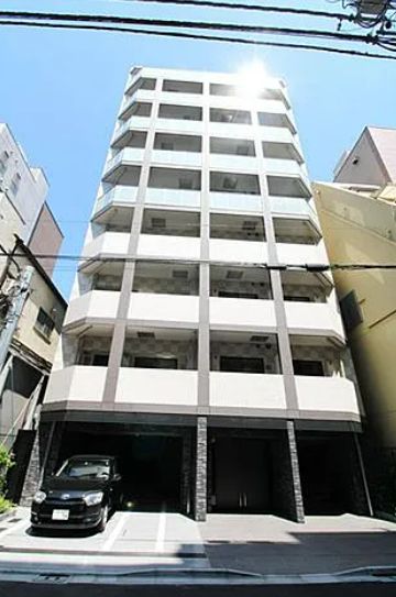 【レオーネ新御徒町の建物外観】