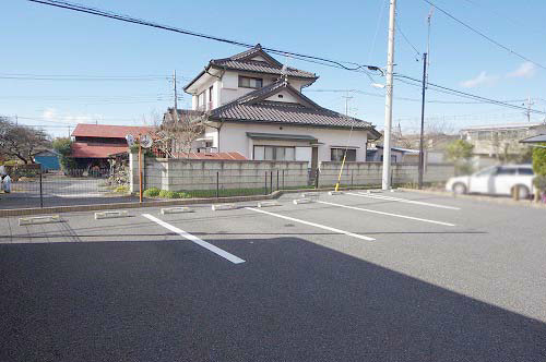 【グランドキャッスルFUKUCHI Ｂの駐車場】