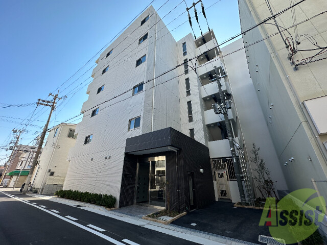 西宮市笠屋町のマンションの建物外観