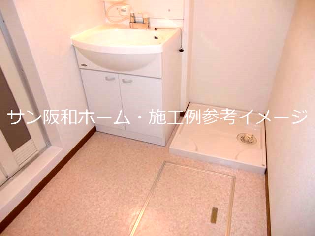 【八尾市山本町北のアパートの洗面設備】