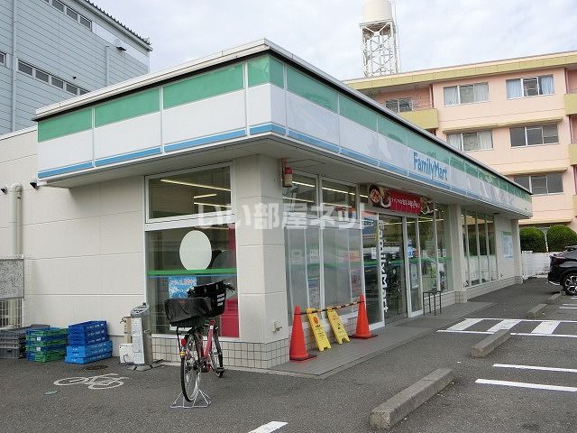コンビニ　ファミリーマート 静岡中原店（コンビニ）まで484m