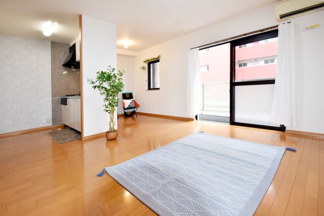 居室・リビング　広いリビング★