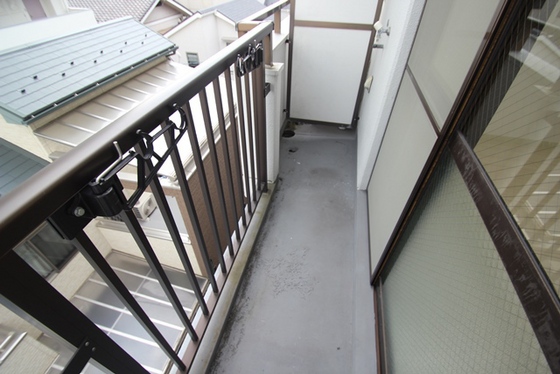 バルコニー　※別号室の写真です