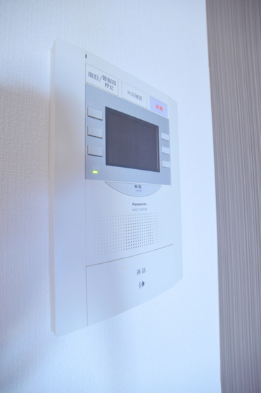 セキュリティ　モニター付きインターホン