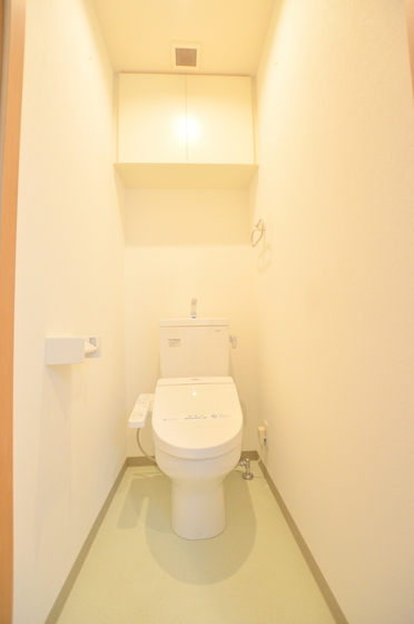 トイレ　ウォシュレット付きトイレ