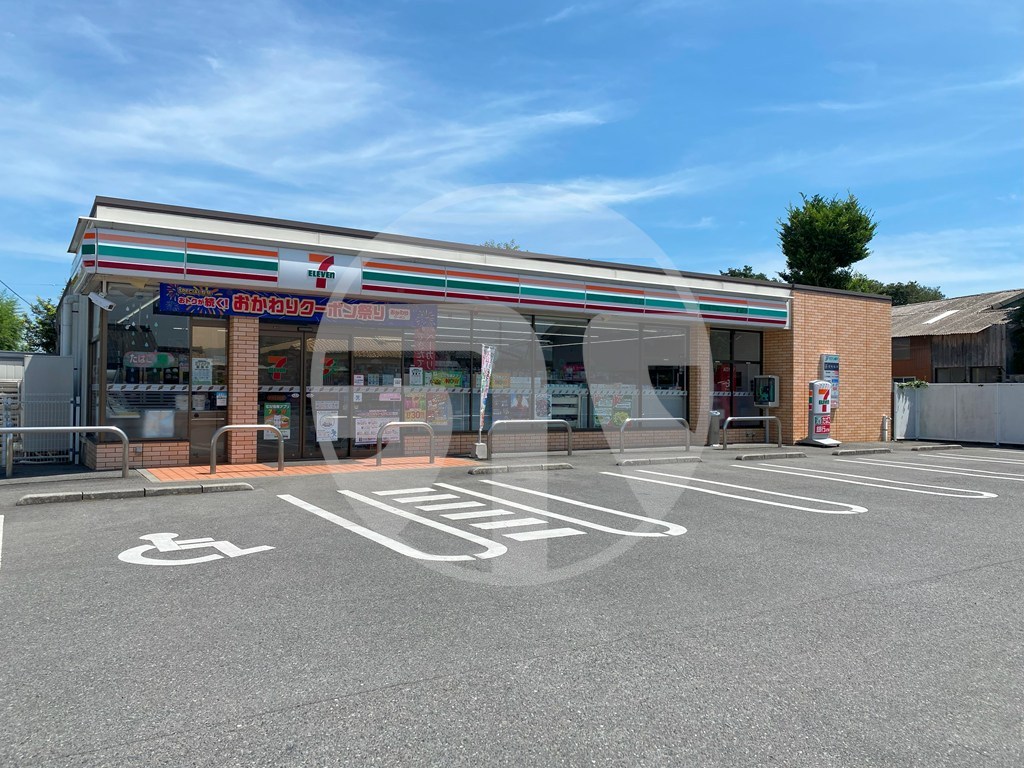 コンビニ　セブンイレブン都城金田町店（コンビニ）まで192m