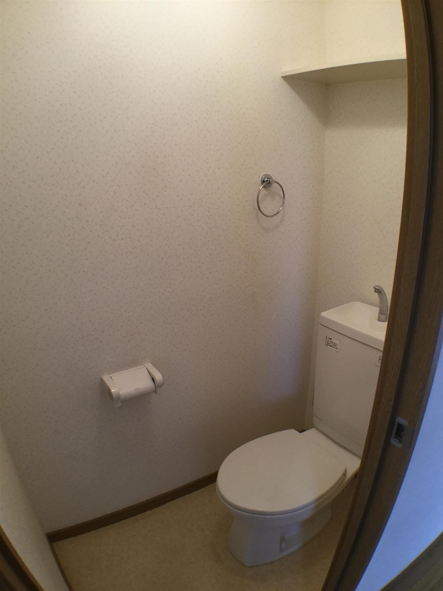 トイレ　トイレ