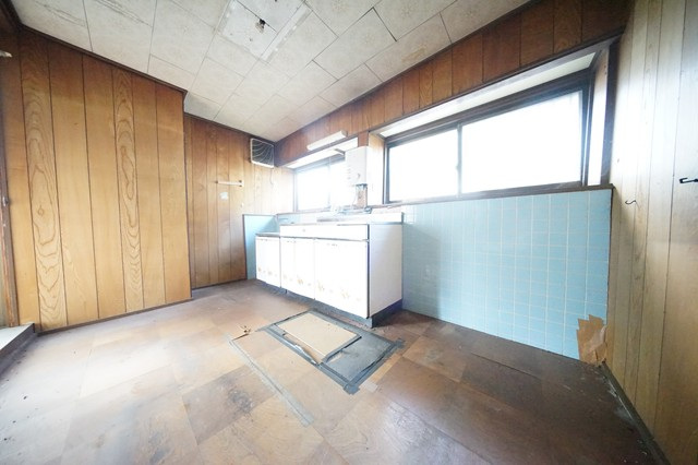 ＪＲ山陽本線 幡生駅 徒歩31分 1階建 築57年のキッチン写真