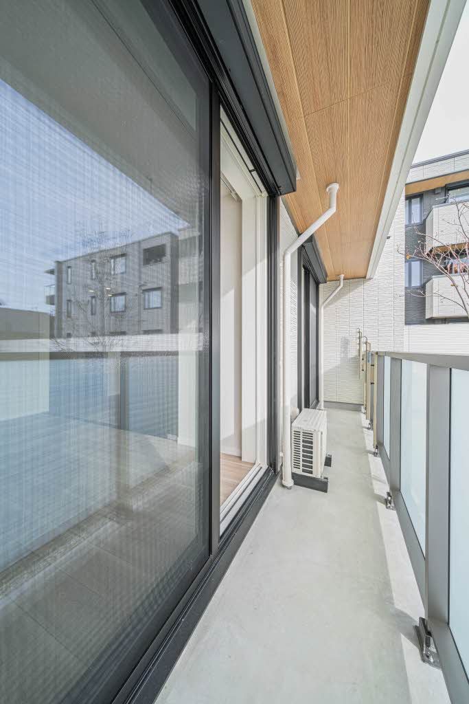 バルコニー　バルコニー