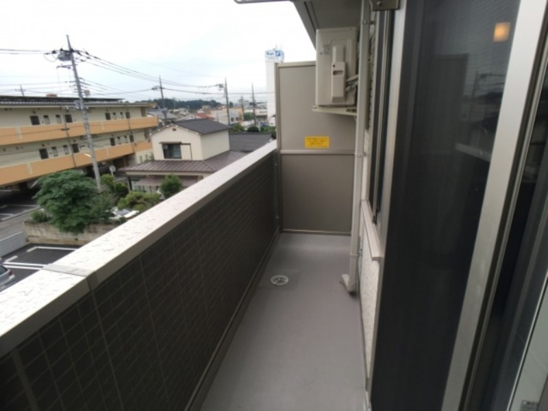 バルコニー　図面と現状に相違がある場合には現状を優先