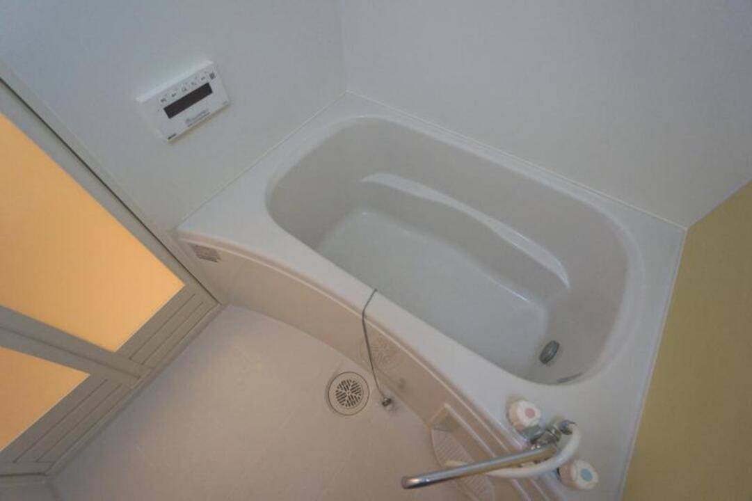 バス・シャワールーム　浴室