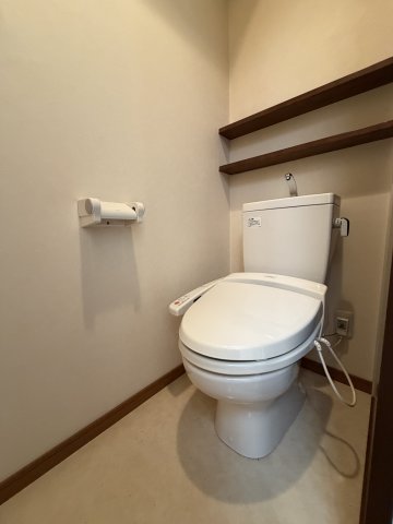 トイレ　シンプルで使いやすいトイレです