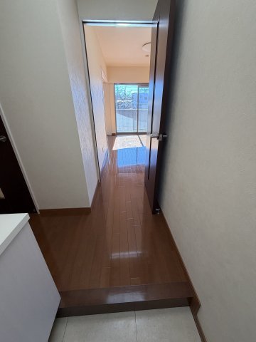 玄関　シンプルで使いやすい玄関です